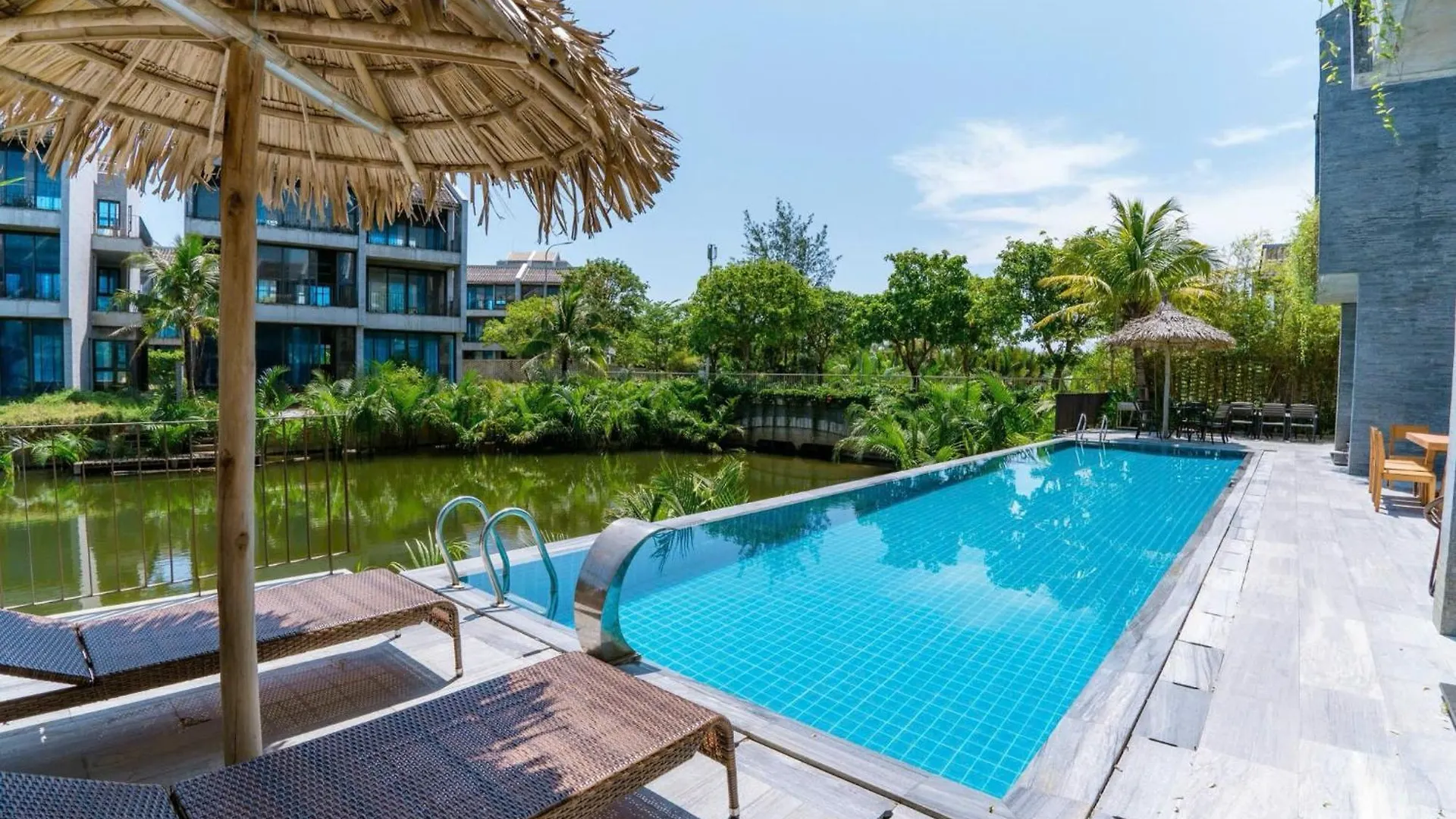Gold Riverside Apartment & Villa Hoi An