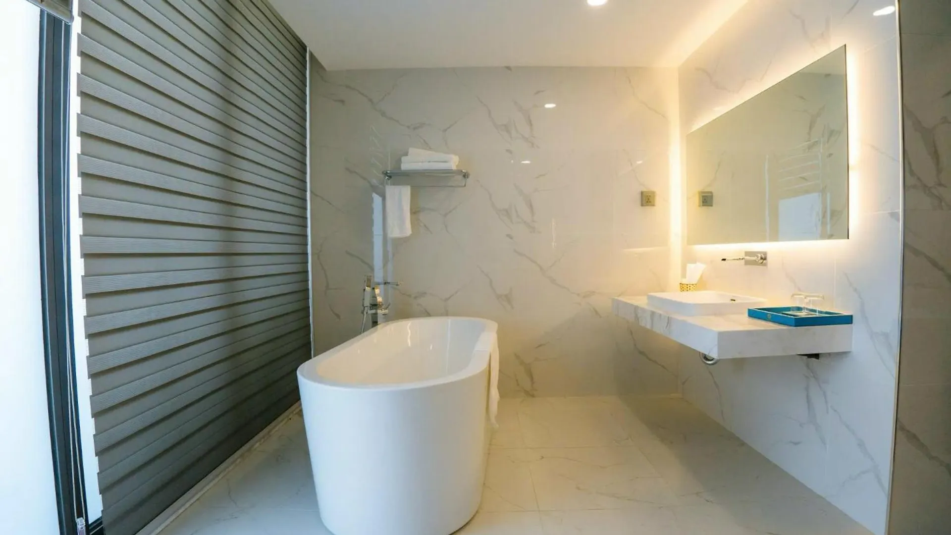 Hotel Gold Riverside Apartment & Villa Hoi An