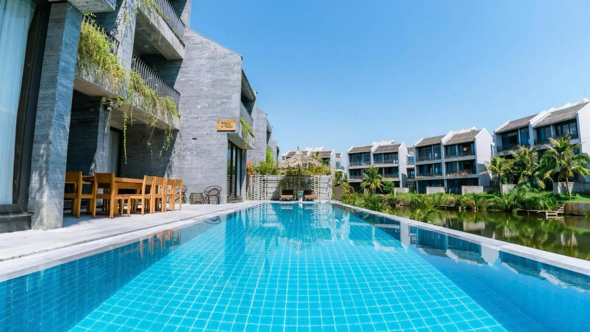 Gold Riverside Apartment & Villa Hoi An